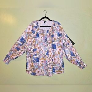 🩷 Emery Rose 4x Floral Top NWOT